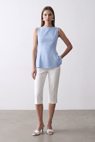 Fitted Seamless Peplum Top