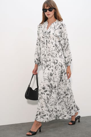 Patterned V-Neck Maxi Dress