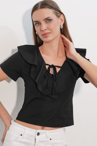 Frilly Tie-Front Crop Top