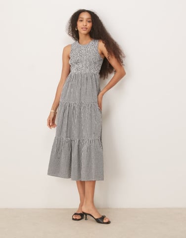 Nobody's Child sleeveless tiered midi dress in mono gingham