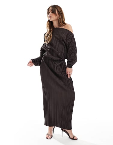 ASOS DESIGN plisse fallen shoulder long sleeve midi dress in chocolate