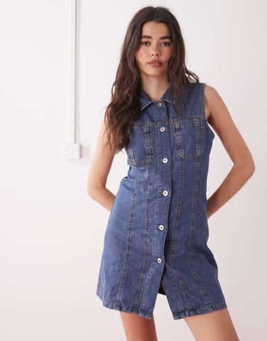 COLLUSION 90s denim sleeveless shirt dress in mid wash