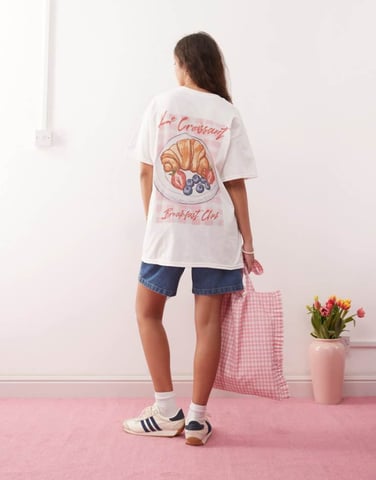 Miss Selfridge les croissant oversized t-shirt