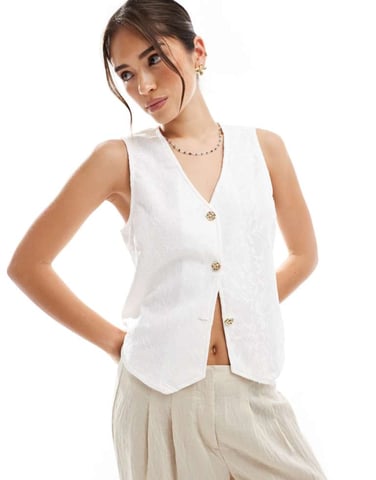 Pieces floral jacquard waistcoat in white