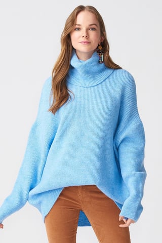 Oversized Ribbed Turtleneck Sweater