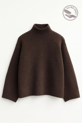 Oversized Ribbed Turtleneck Sweater