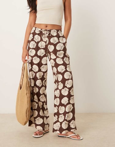 Abercrombie & Fitch linen wide leg pull on trousers in brown shell print