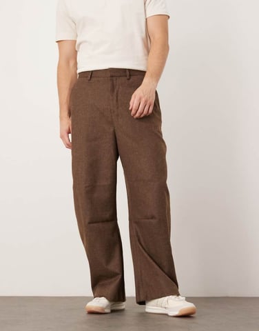 ASOS DESIGN smart wide barrel leg fit trousers with front pleats in brown brushed fabric - BROWN