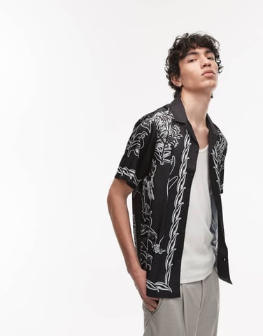 Topman short sleeve border print shirt in black