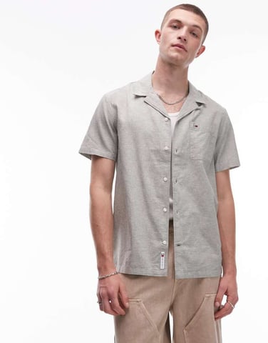 Tommy Jeans linneskjorta med knappar i tvättad grön