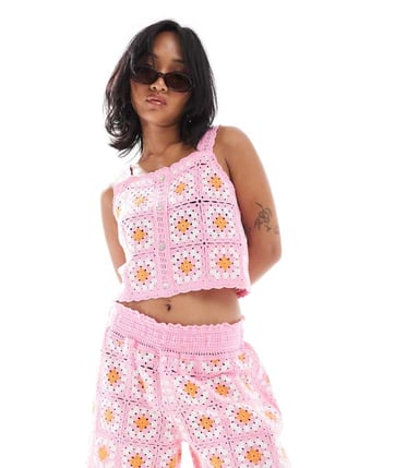 ONLY Petite crochet pull on shorts co-ord in pink floral