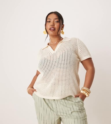 ASOS DESIGN Curve relaxed dad shorts with linen in sage squiggle stripe