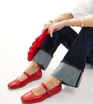 ASOS DESIGN Bred Passform Lottie Mary Jane Ballerina i röd