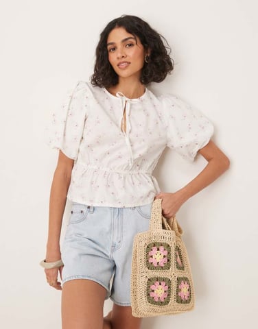 Gina Tricot puff sleeves blouse top with tie front in ditsy floral print