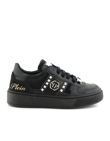 Lo-Top Sneakers