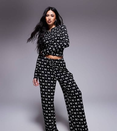Kaiia exklusiva pyjamasbyxor set i svart och vitt bågtryck