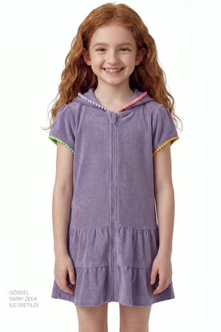 Ungdoms Mini Stickad Kaftan Täcken med Pompom Detalj