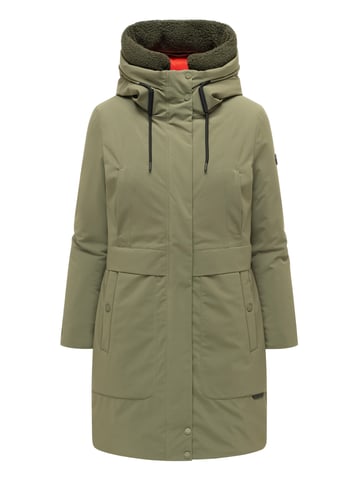 Marikoo Pakaami women’s winter parka with teddy-lined hood