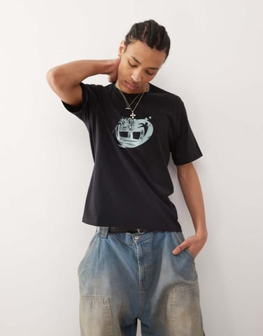 Timberland chest graphic logo t-shirt in black