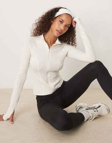 Gina Tricot Soft Touch sport seamless zip-up jacka i off-white