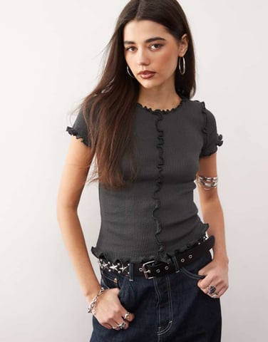 Monki structured knitted t-shirt with ruffle hem in dark grey