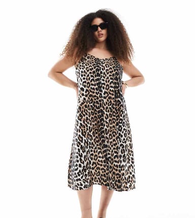 Vero Moda Curve woven cami midi dress with v front in leopard print