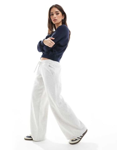 Hollister low rise baggy wide leg sweat pant in grey