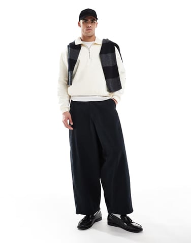 ASOS DESIGN oversized baggy chino in black
