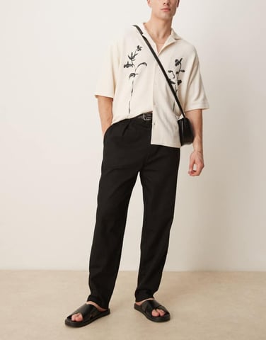 ASOS DESIGN carrot fit linen look trouser with pleat in black