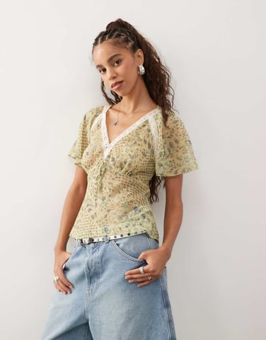 Reclaimed Vintage tea top with lace trims in green paisley print