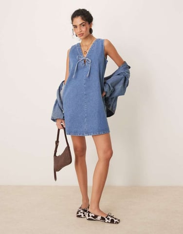 Nobody's Child Lykke a-line denim pinny mini dress in mid wash
