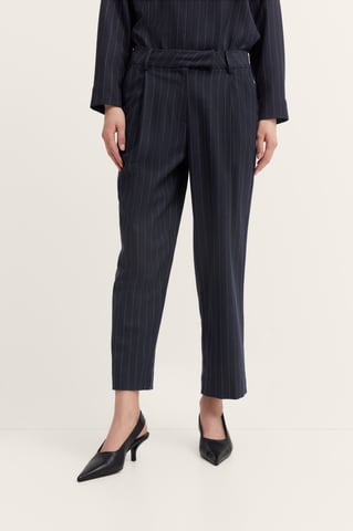 Bugatti Damen Bundfaltenhose mit Nadelstreifen und Stretch