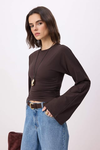 TRENDYOLMİLLA Women's Brown Plain Long Fitted Blouses