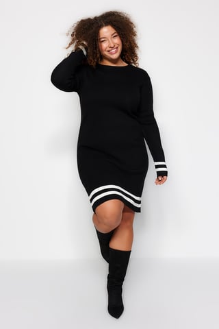 Trendyol Curve Women's Black Striped Short / Mini Long Casual Bodycon Plus Size Dress