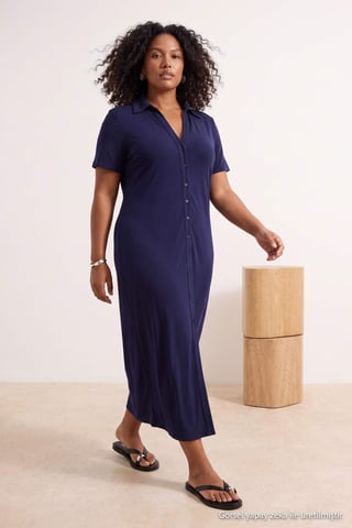 Trendyol Curve Women's Dark blue Plain Maxi Short Shift Plus Size Dress