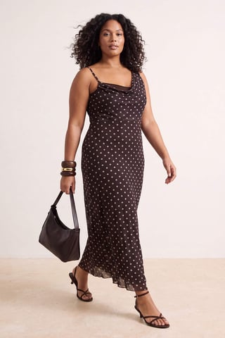 Trendyol Curve Women's Brown Polka dot Maxi Sleeveless A-line Plus Size Dress