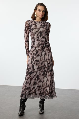 TRENDYOLMİLLA Women's Brown Floral Maxi Long Casual A-line Dresses