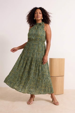 Trendyol Curve Women's Green Paisley Maxi Sleeveless Casual A-line Plus Size Dress