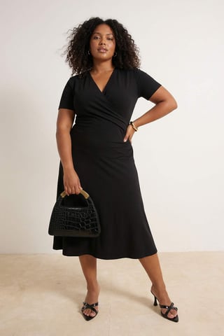 Trendyol Curve Women's Black Plain Maxi Short A-line Plus Size Dress