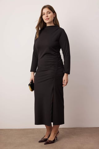Trendyol Curve Women's Black Plain Maxi Long Casual Shift Plus Size Dress