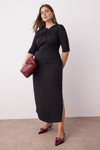 Trendyol Curve Women's Black Plain Maxi Short Casual Shift Plus Size Dress