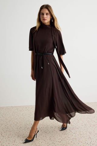 TRENDYOLMİLLA Women's Brown Abstract Midi Short A-line Dresses