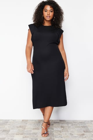 Trendyol Curve Women's Black Plain Midi Sleeveless Casual Shift Plus Size Dress