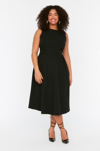 Trendyol Curve Women's Black Plain Midi Sleeveless Evening / Daily A-line Plus Size Dress