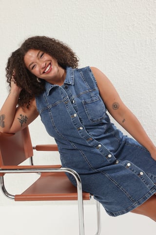 Trendyol Curve Women's Blue Plain Short / Mini Sleeveless Casual Shift Plus Size Dress