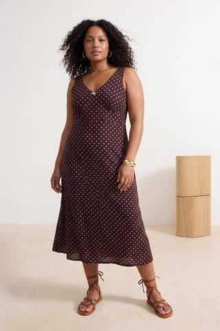 Trendyol Curve Women's Brown Polka dot Midi Sleeveless Casual A-line Plus Size Dress