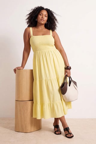 Trendyol Curve Women's Yellow Plain Midi Sleeveless Evening / Daily Skater Plus Size Dress