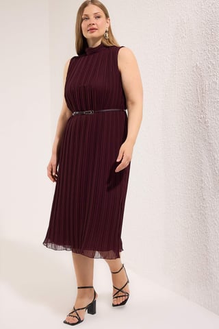 Trendyol Curve Women's Burgundy Plain Midi Sleeveless Evening / Daily Shift Plus Size Dress