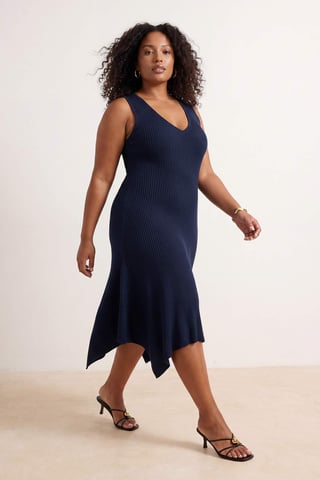 Trendyol Curve Women's Dark blue Plain Midi Sleeveless Casual A-line Plus Size Dress