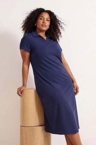 Trendyol Curve Women's Dark blue Plain Midi Short Casual A-line Plus Size Dress